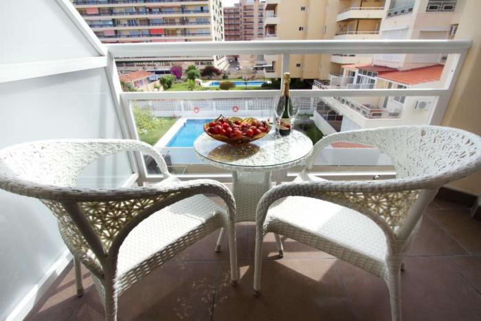 Moon Dreams Torremolinos - Adults Recommended Hotell Rum bild