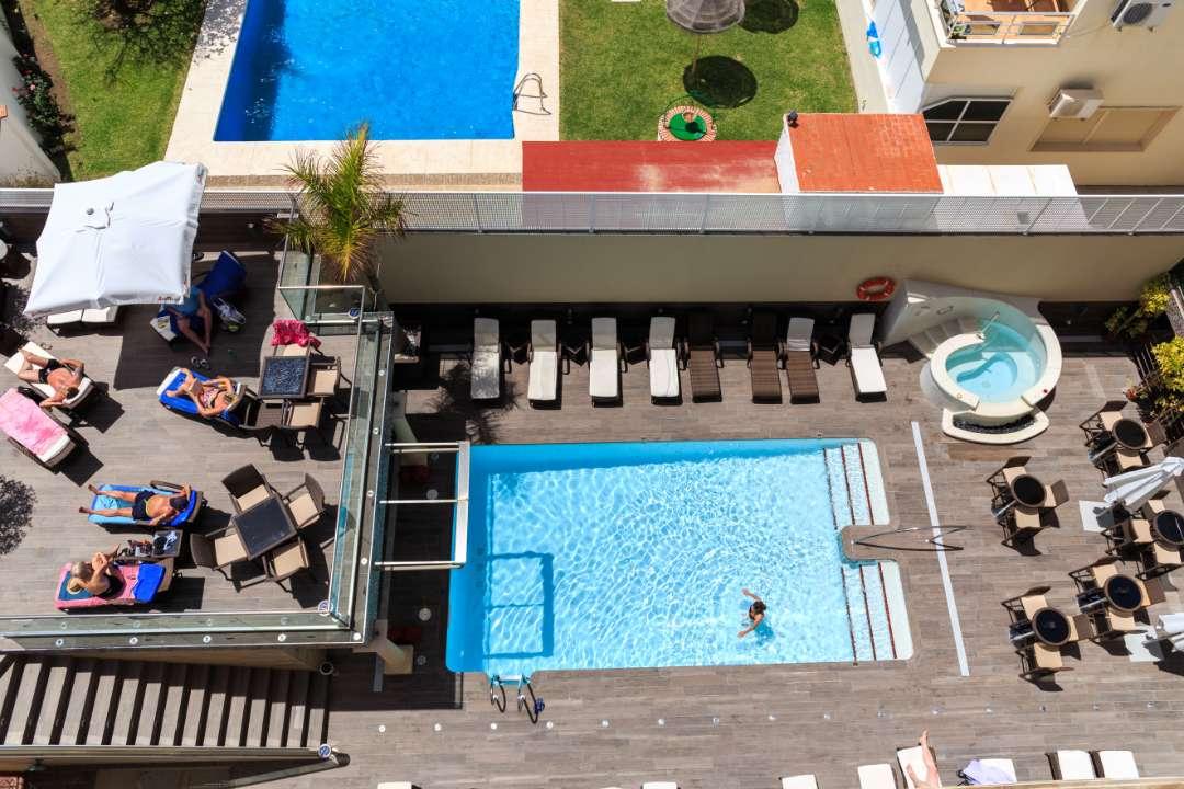 Moon Dreams Torremolinos - Adults Recommended Hotell Exteriör bild